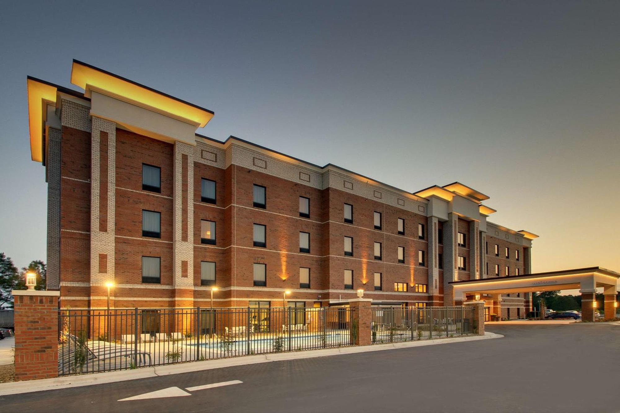 Hampton Inn Sneads Ferry Topsail Beach Exteriör bild