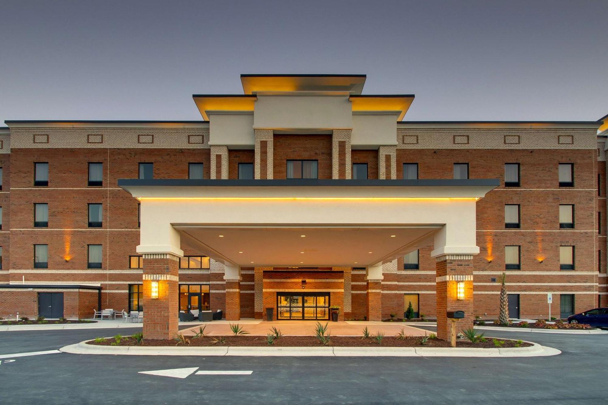 Hampton Inn Sneads Ferry Topsail Beach Exteriör bild